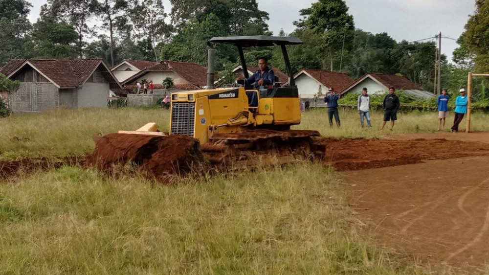 PERATAAN LAPAGAN OLAHRAGA